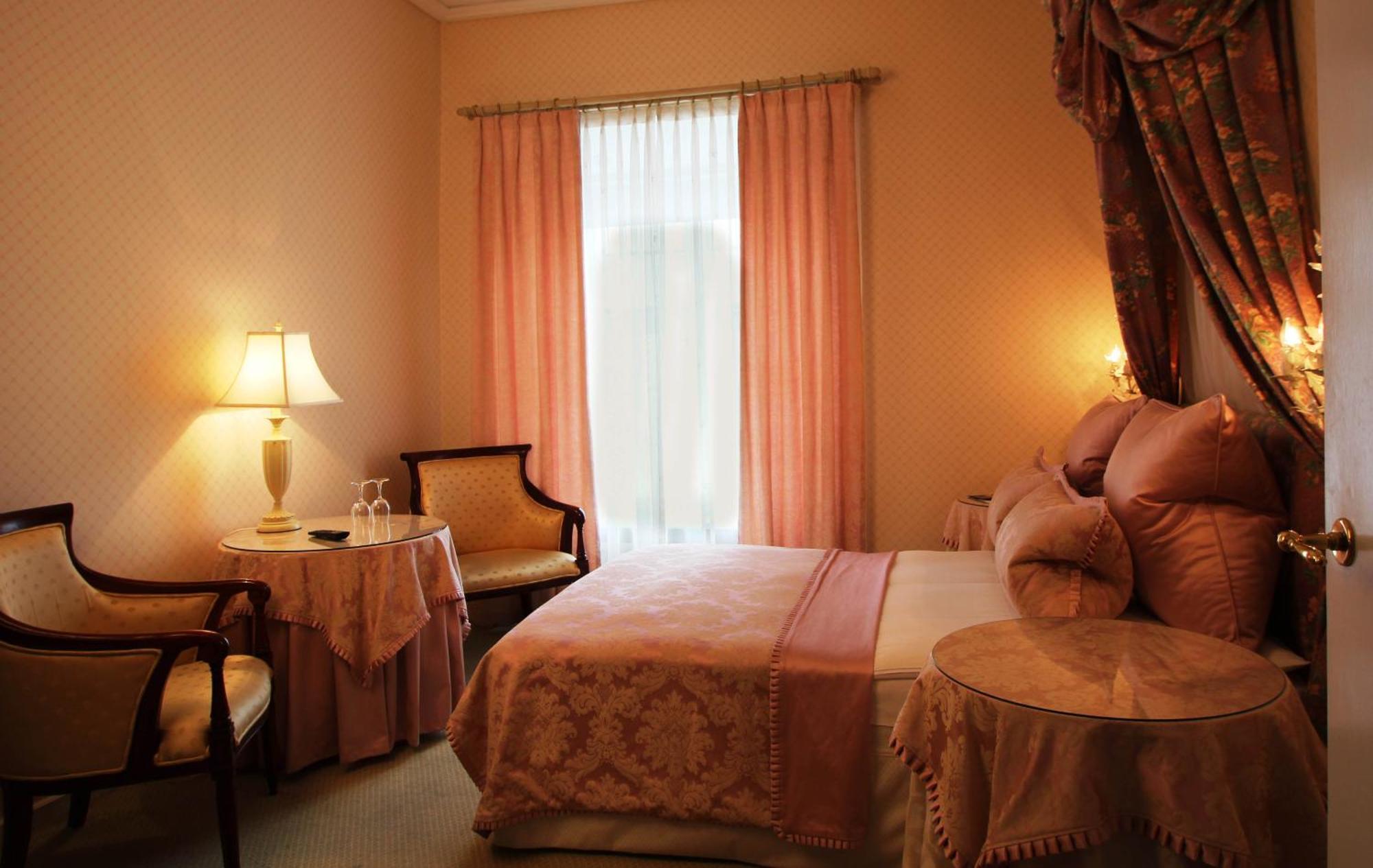 Hotel Manor House 4*