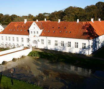 Manor House Hotel